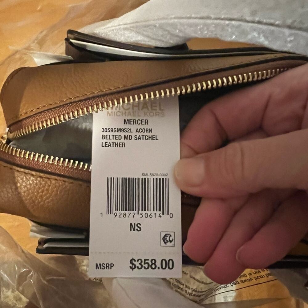 NWT Michael Kors Medium Mercer Tan Leather Belted Satchel Crossbody Purse - Picture 7 of 8